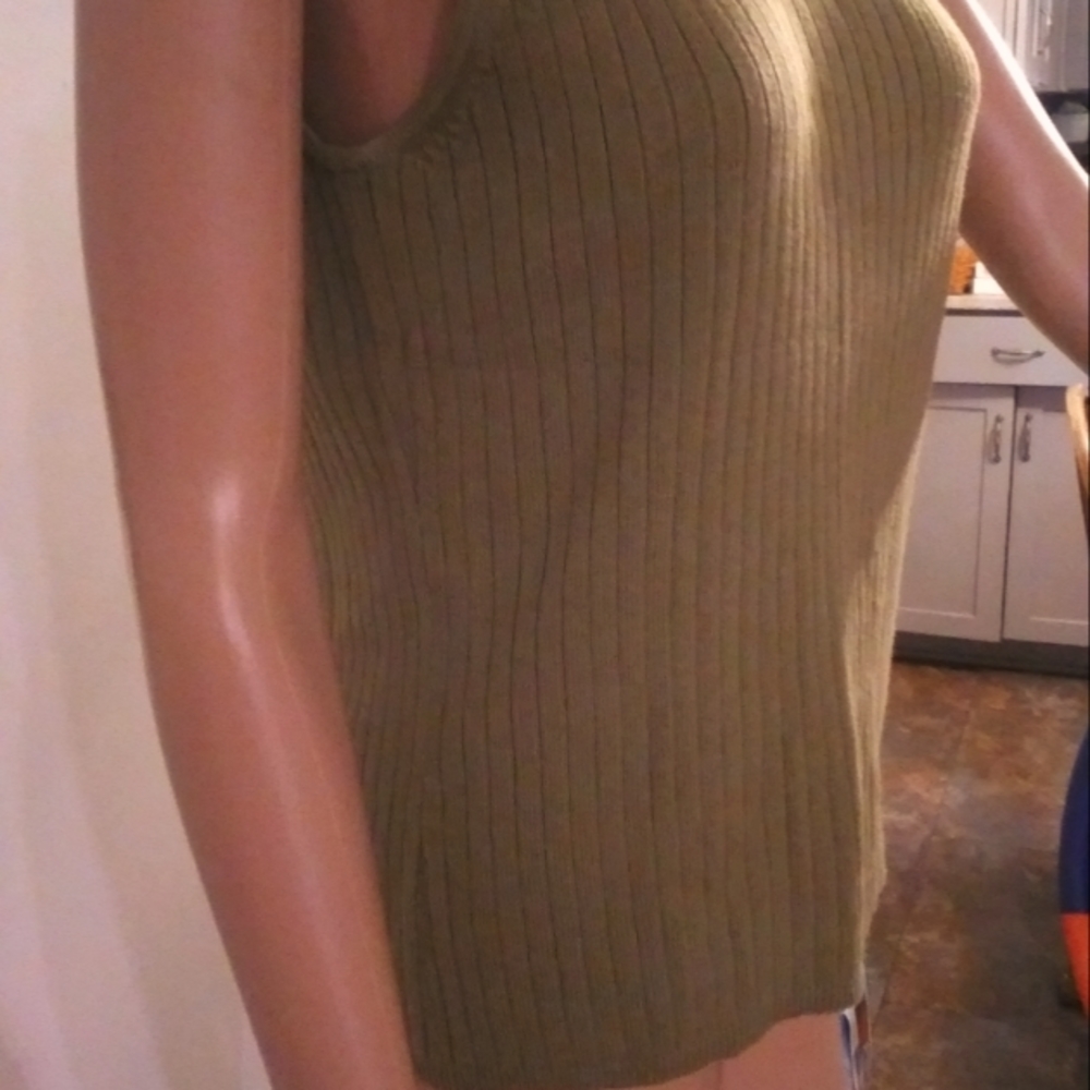 NWOT olive green ribbed tank medium by WHITE STAG